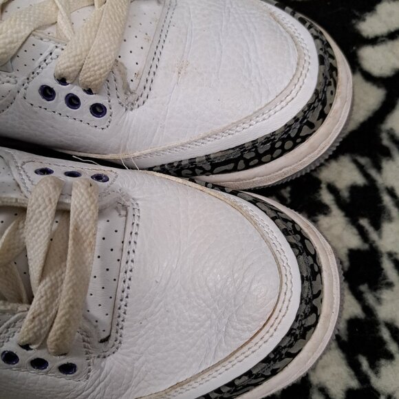 Jordan White Unisex Kids %Nike Size 5.5Y Air Jordan 3 Retro GS DM0967-105 White Purple AJ6